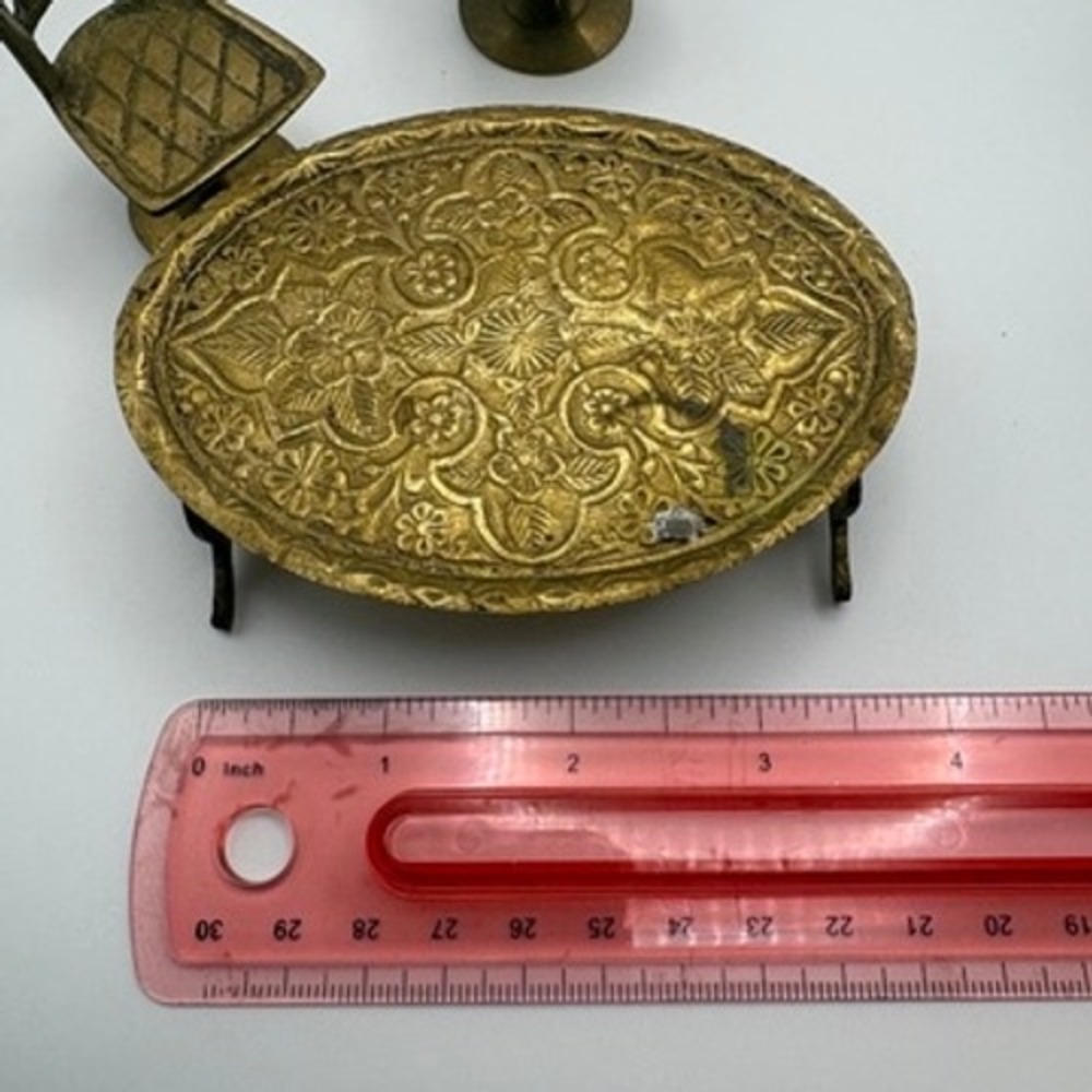 Vintage Miniature Brass Tea Coffee Set Table 4 Chairs Teapot 4 Cups Dollhouse - Picture 14 of 16